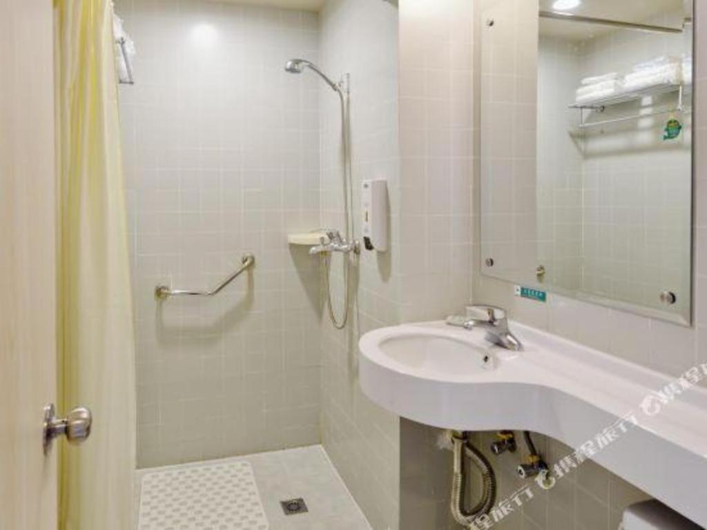 Hotel Jinjiang Caobao Road Subway Station