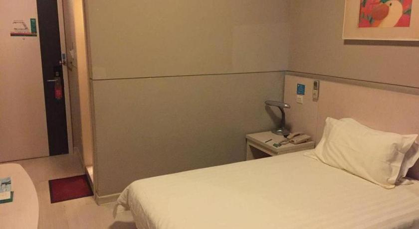 Jinjiang Caobao Road Subway Station Hotel Shanghai